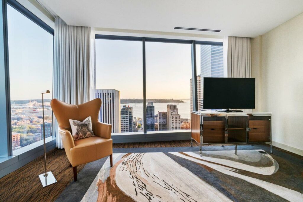 best hotels in seattle with a view