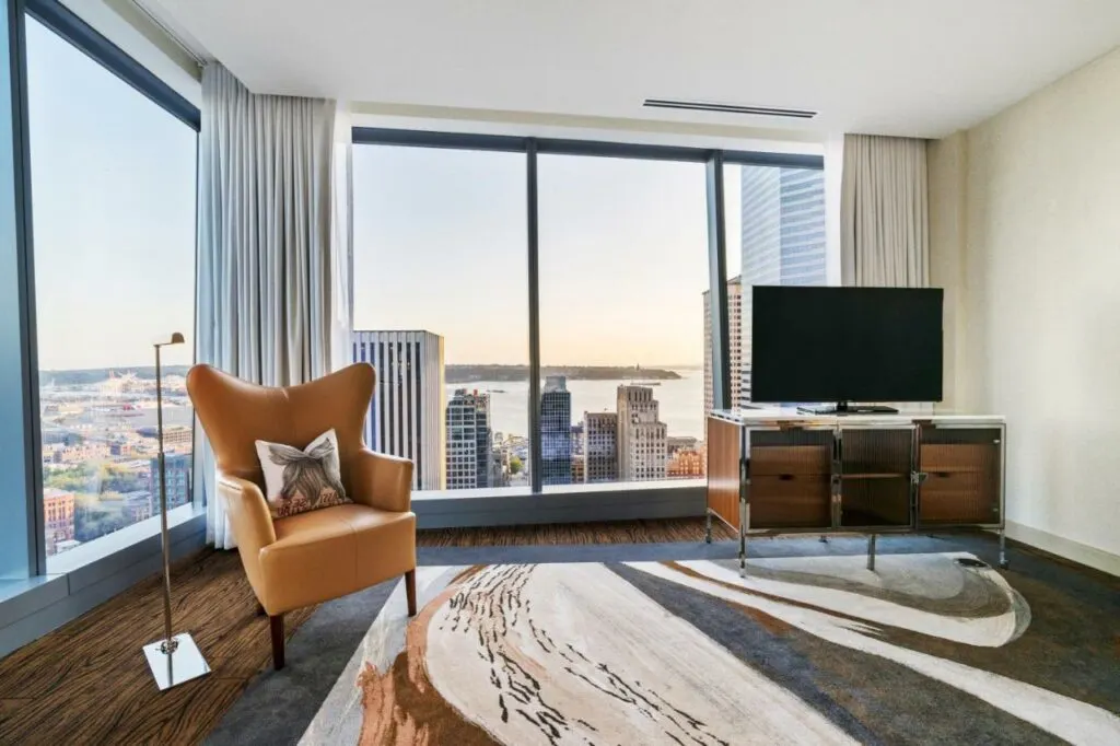 best hotels in seattle with a view