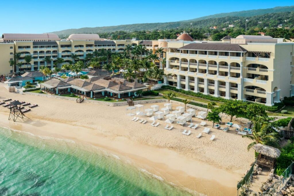 Iberostar Grand Rose Hall 1