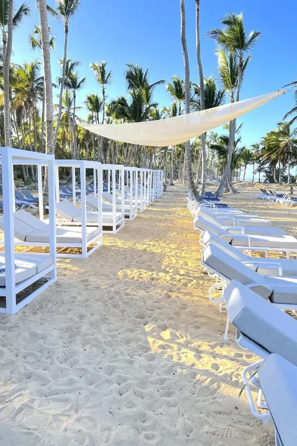 Playa Palmera Beach Resort 1