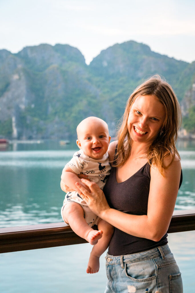 halong bay with kids