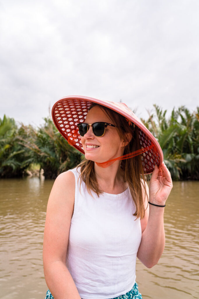 vietnamese conical hat