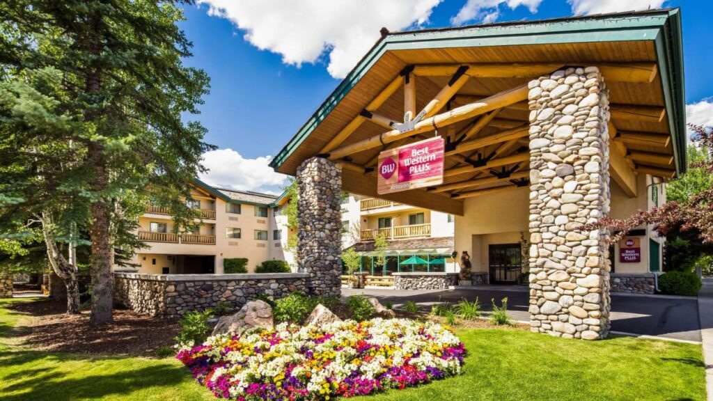 Best Western Plus Kentwood Lodge