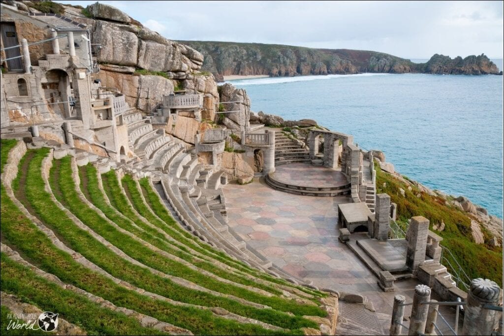 minack theatre