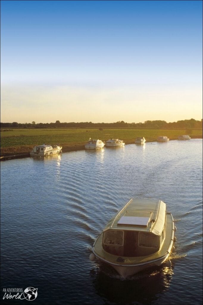 boat on the norfolk broads