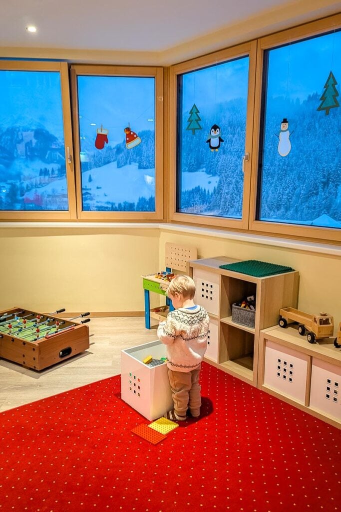 kids club hotel laurentius