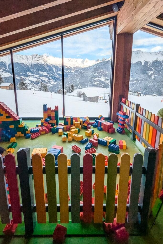 restaurant play area austria