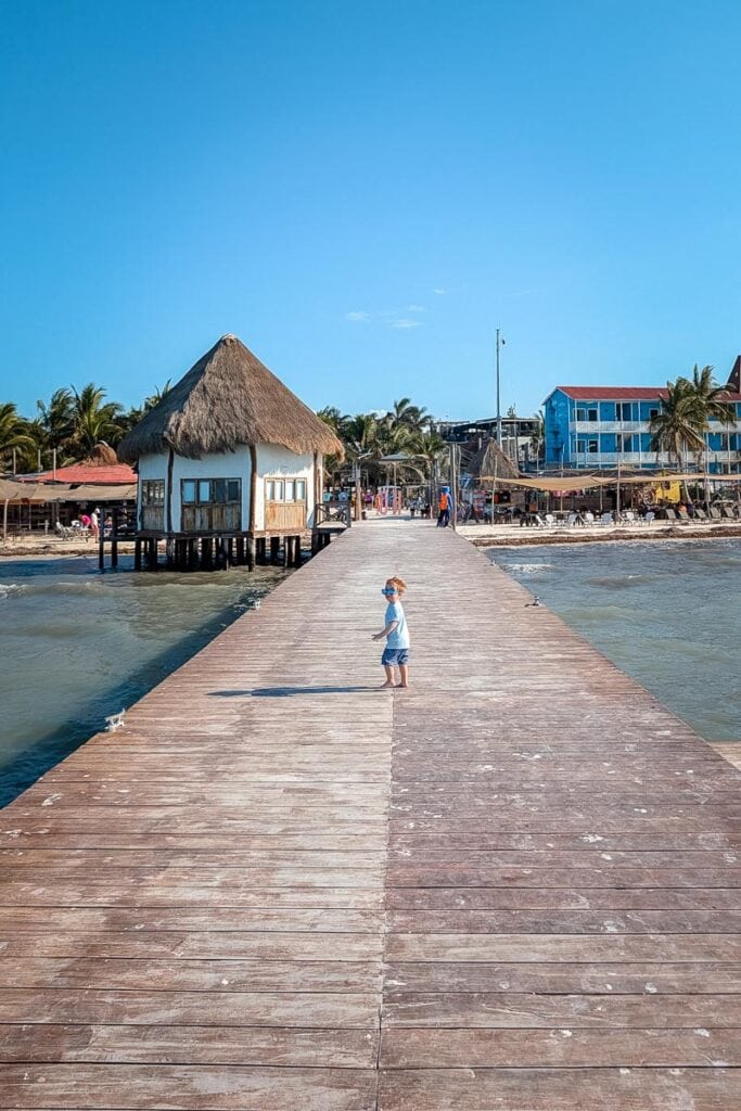 pier in holbox