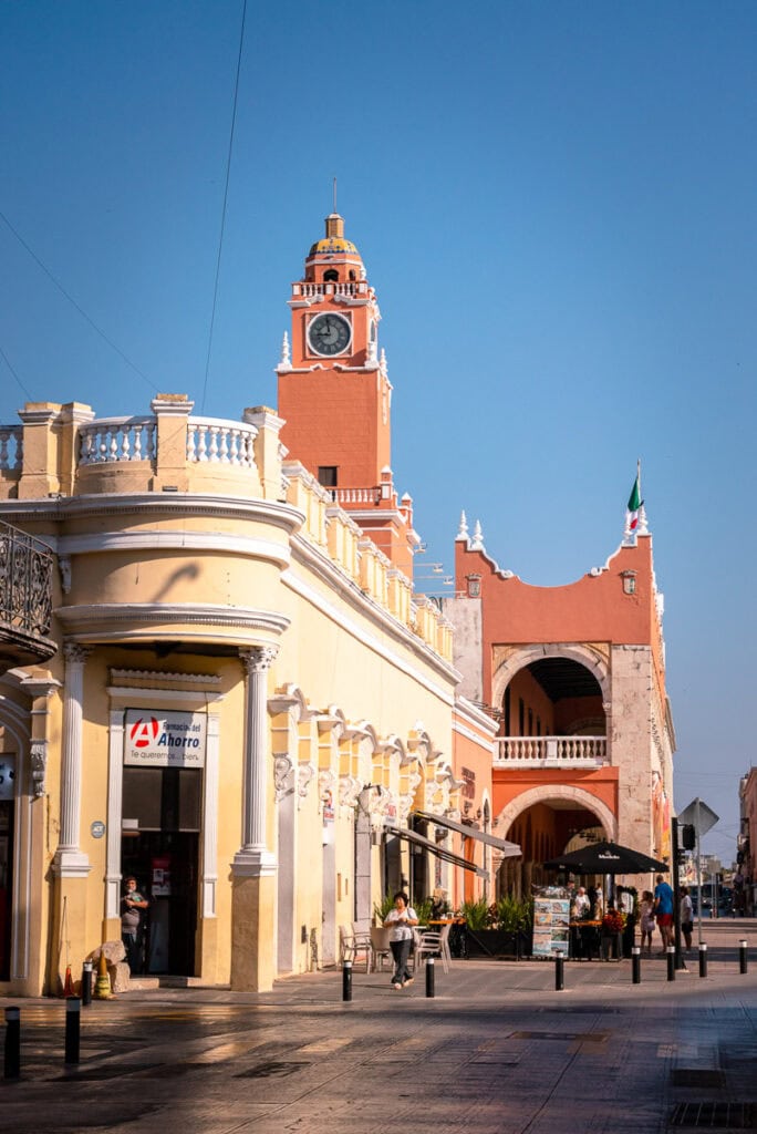walking around merida