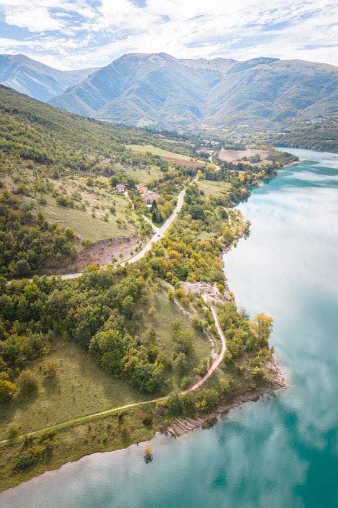 lake roads in italy