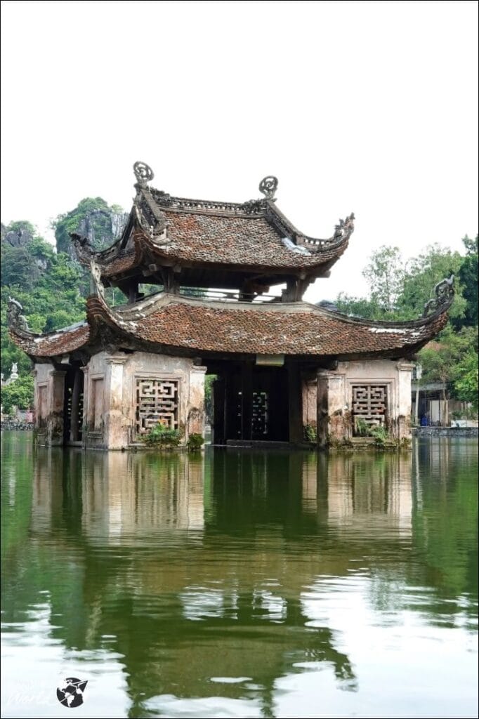 thay pagoda